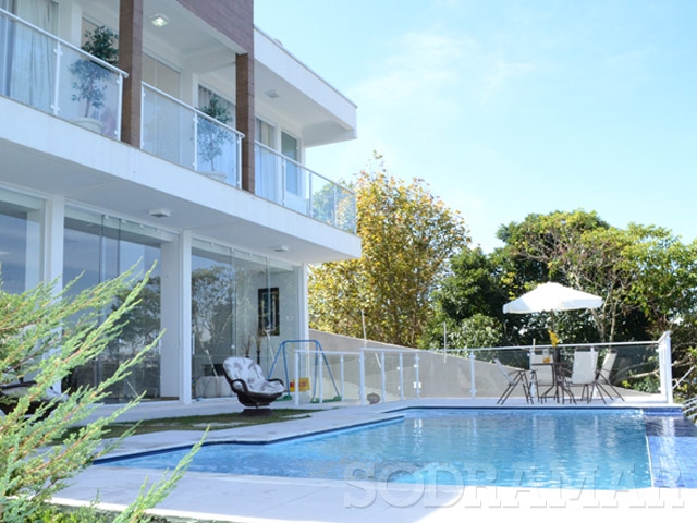 como manter a piscina aquecida