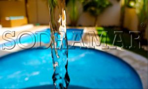 água da piscina