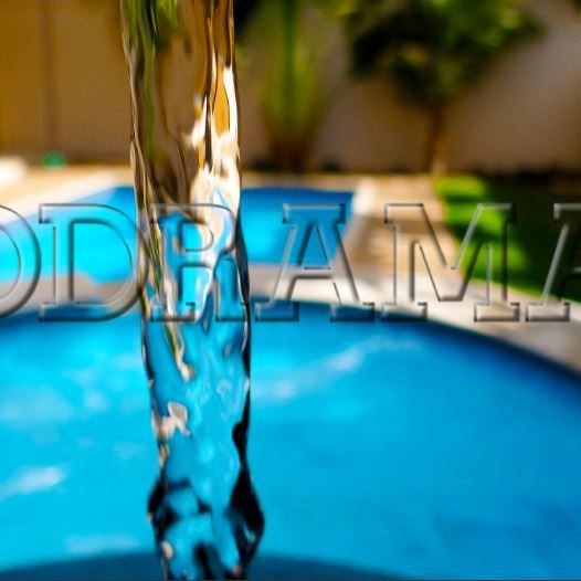 água da piscina