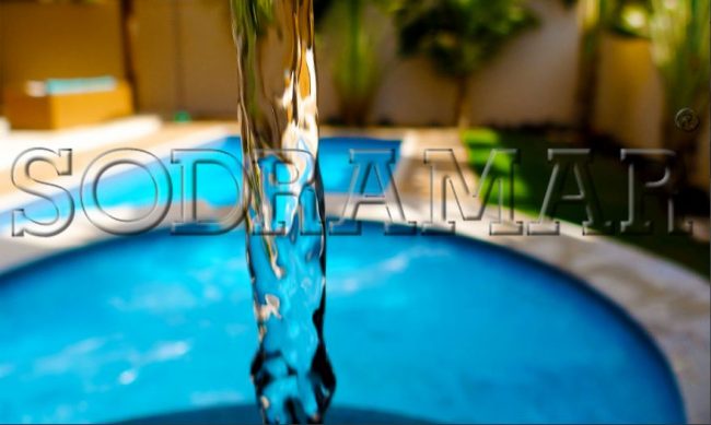 água da piscina