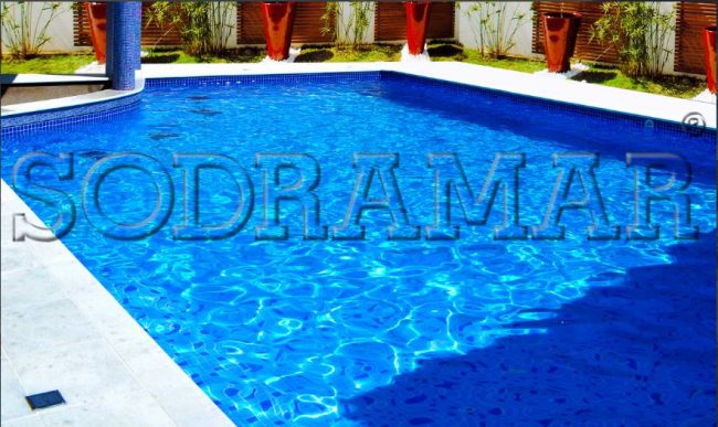 manutenção da piscina