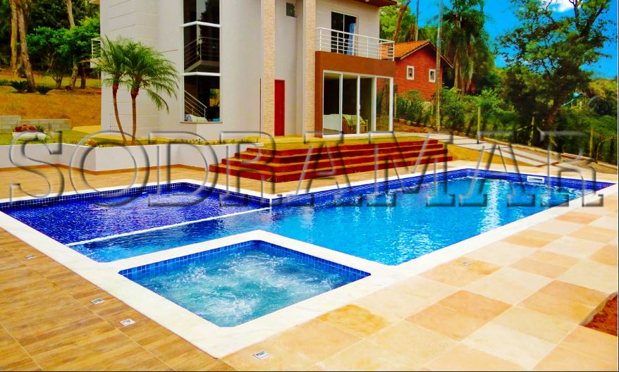 maternidade-com-hidroginástica-piscina-sodramar