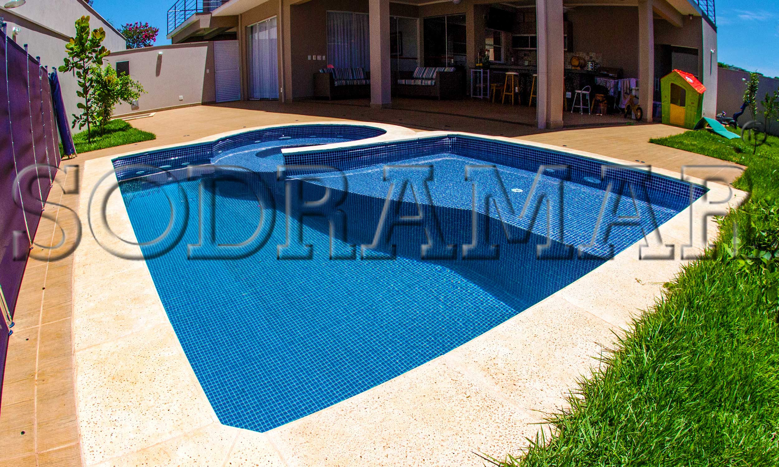 CONSTRUÇÃO DE PISCINAS SODRAMAR (79)