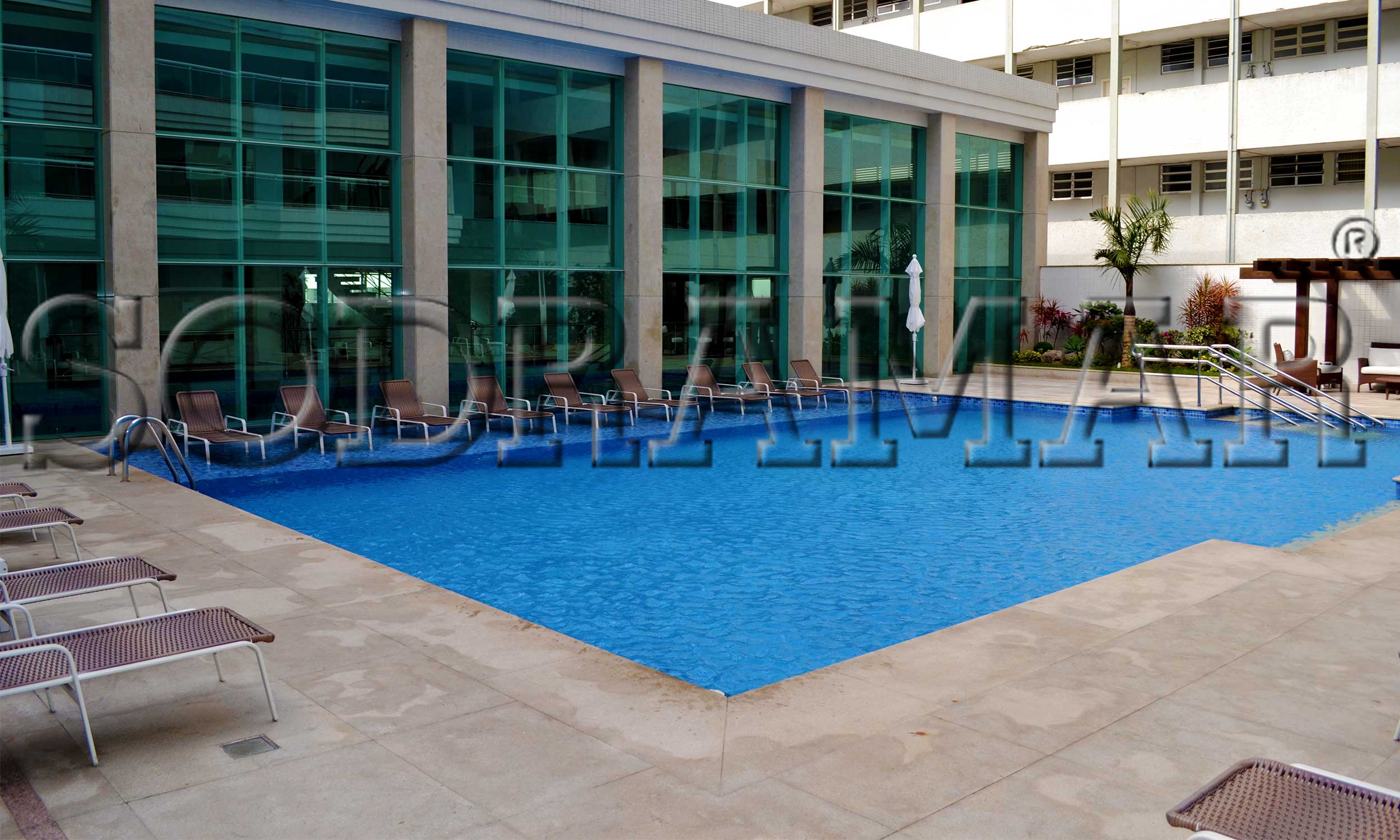 Piscina Comercial (50)