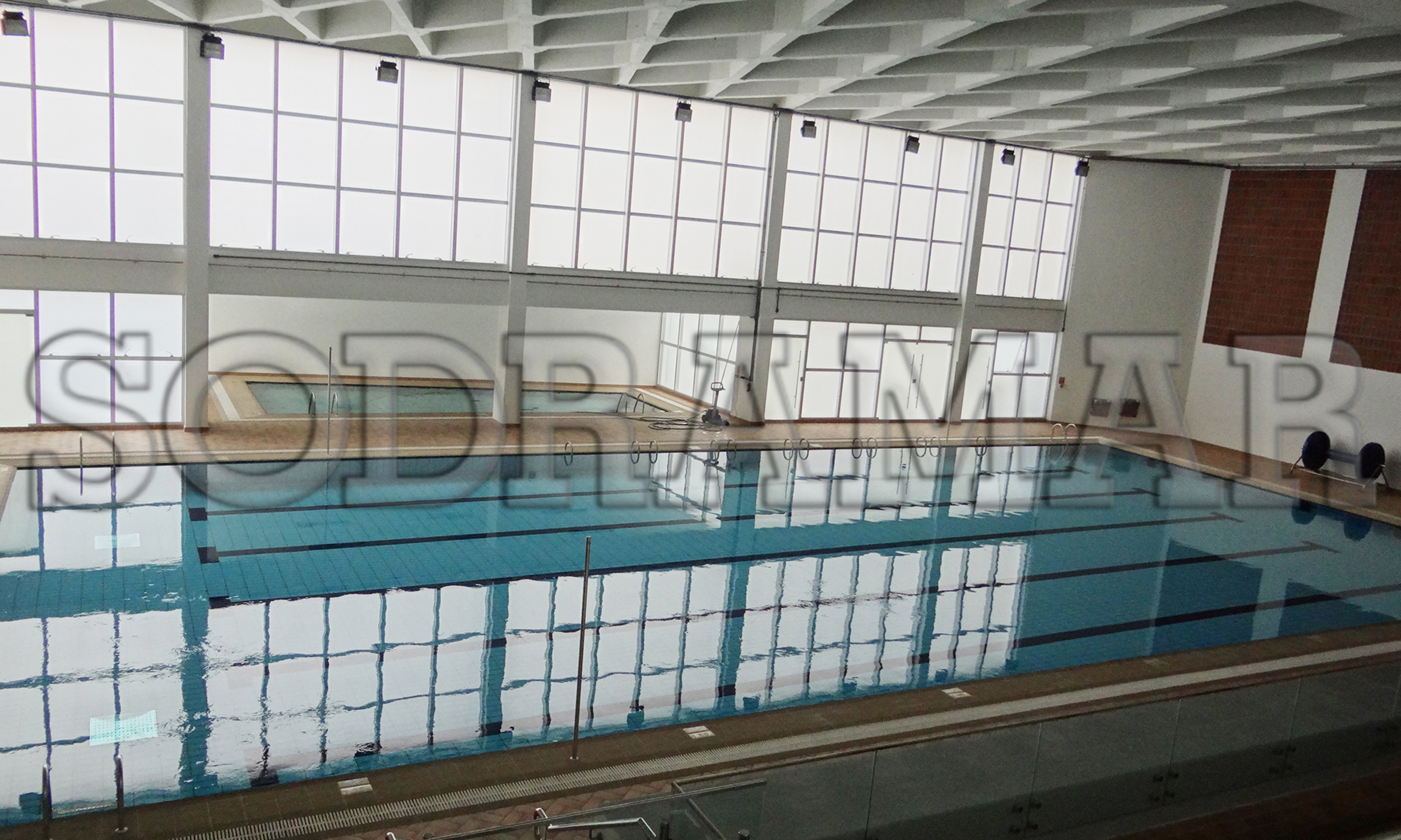 Piscina Comercial (71)