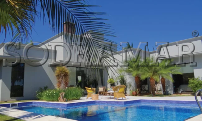 comprar casa com piscina