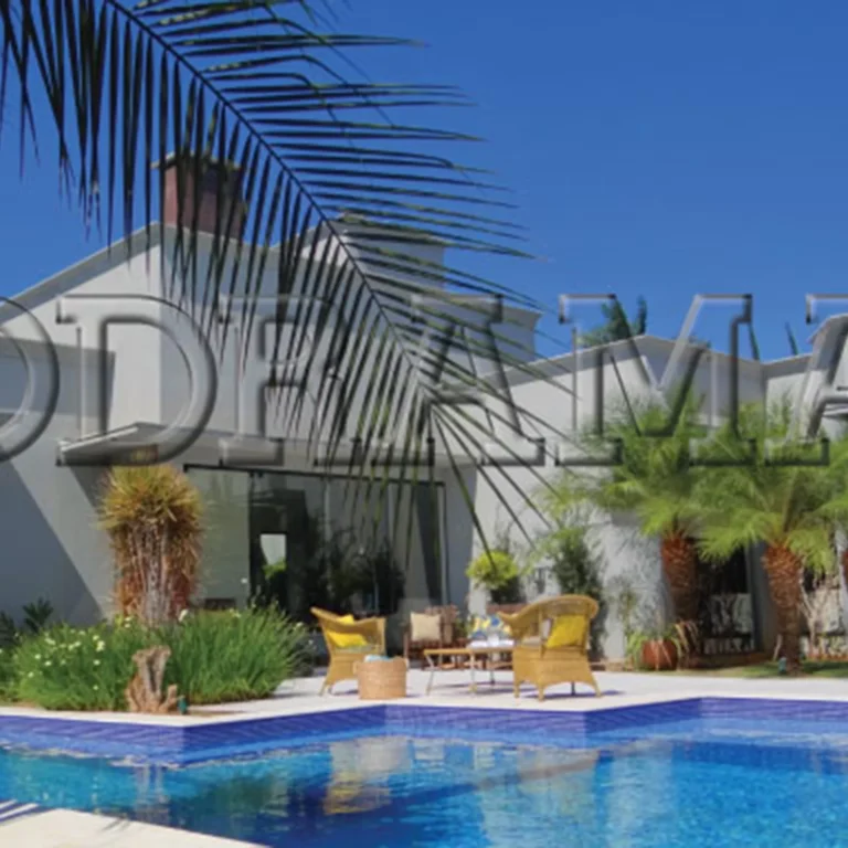 comprar casa com piscina