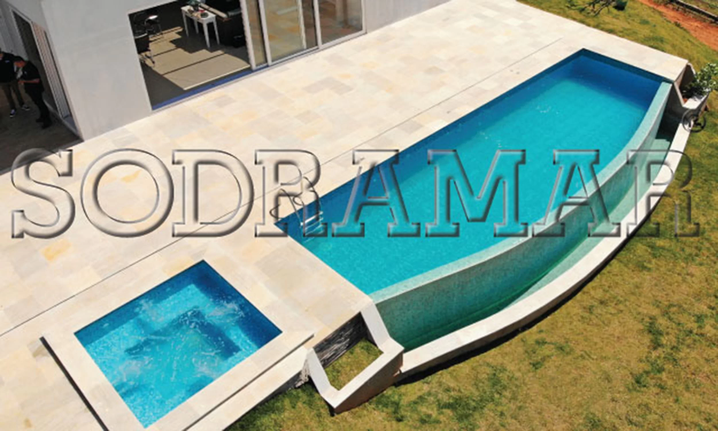 Construir uma piscina Construir uma piscina